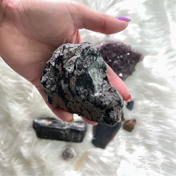 Bundle of 11 Raw & Tumbled Crystals Stones Amethyst Clusters Selenite Obsidian - Picture 5 of 6